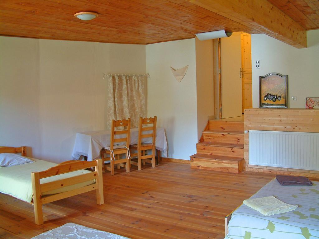 Bed and Breakfast L'Asphodele Venterol  Zimmer foto
